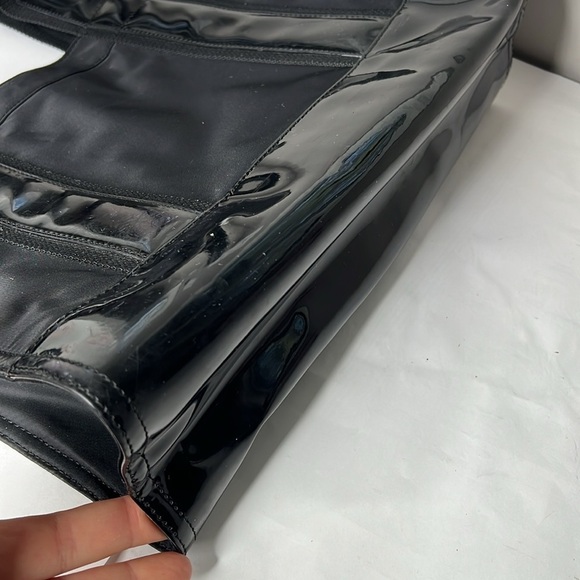 Tory Burch Large A4 Black Nylon Patent Hidden Snap Tote Bag - Picture 10 of 13